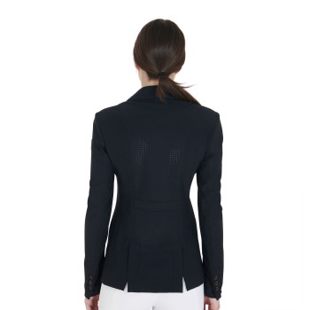 Perforierte Turnierjacke mit drei Knöpfen für Damen