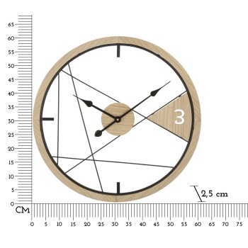 WANDUHR MIT GEOMETRISCHEM DESIGN