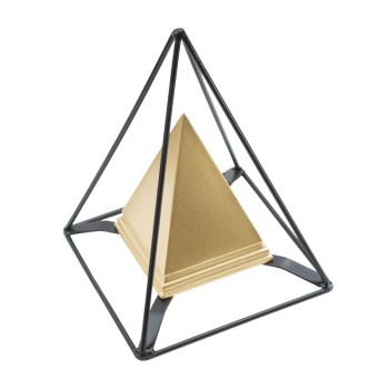 GOLDPYRAMIDE MIT EISEN